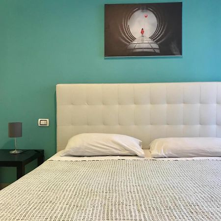 باري Cavour 124 -Guest-Room- المظهر الخارجي الصورة