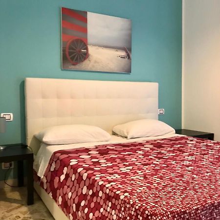 باري Cavour 124 -Guest-Room- المظهر الخارجي الصورة