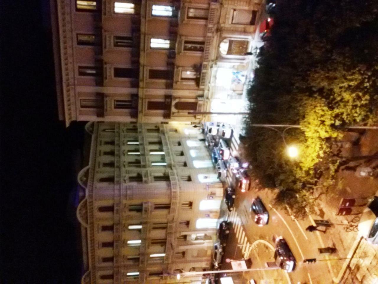 باري Cavour 124 -Guest-Room- المظهر الخارجي الصورة